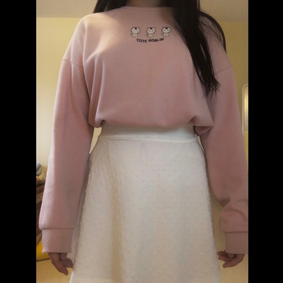 Cute pink Korean/Asian style sweater/sweatshirt - Picture 3 of 6